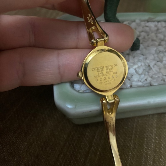 Vintage Citizen Quartz gold plated Watch main image 4